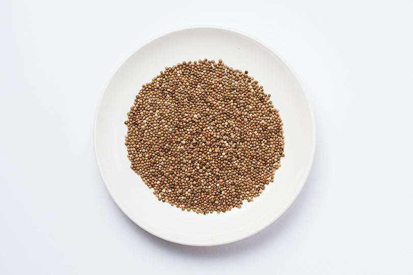 Egoma seeds in a white dish