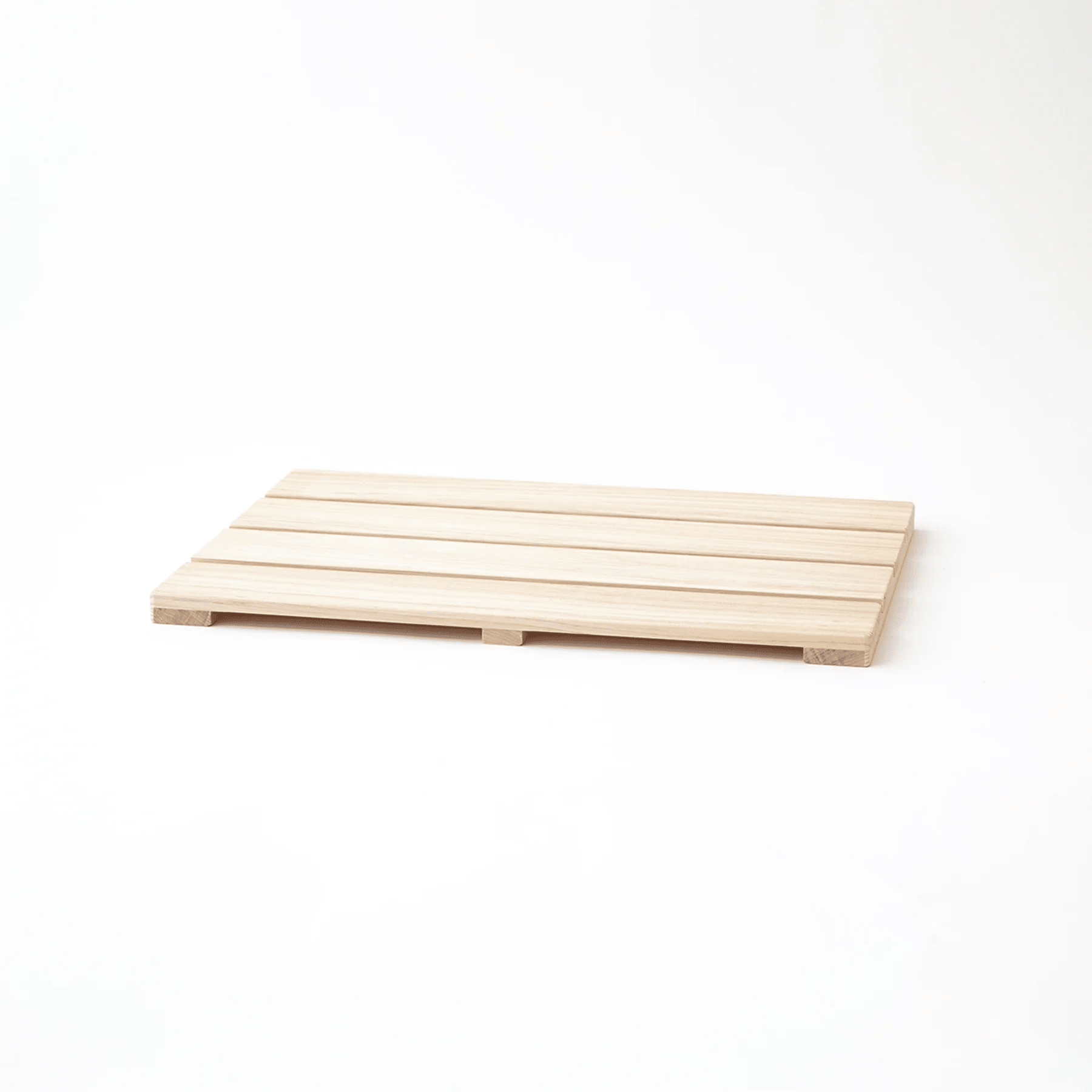 Tosaryu Shimanto Hinoki Bath Mat - Natural Japanese Cypress, Antibacterial, Quick-Dry Slatted Design, 35 x 45 cm