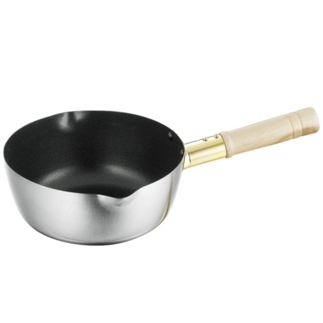 Akagawa coated stainless saucepan 20cm — angled view