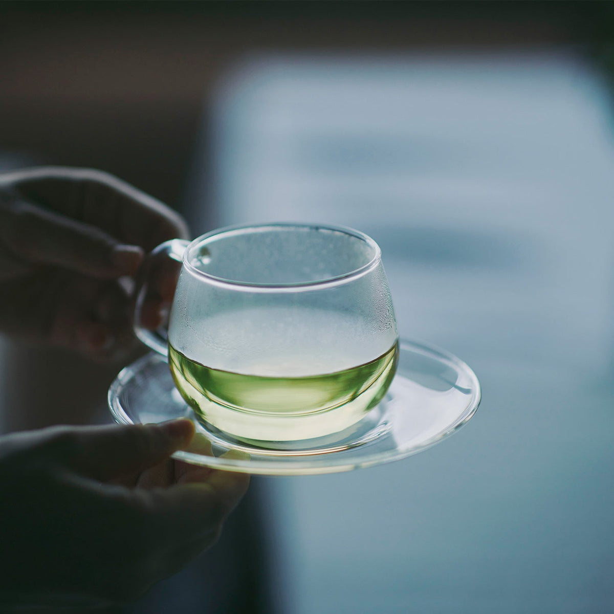 KINTO UNITEA Glass Cup and Saucer 350 mL, Clear Heat-Resistant Glass Cup and Saucer Set Holding 350 mL for Tea or Coffee, Microwave and Dishwasher Safe, Made in China, 15 x 15 x 8 cm and 230 g, Clear