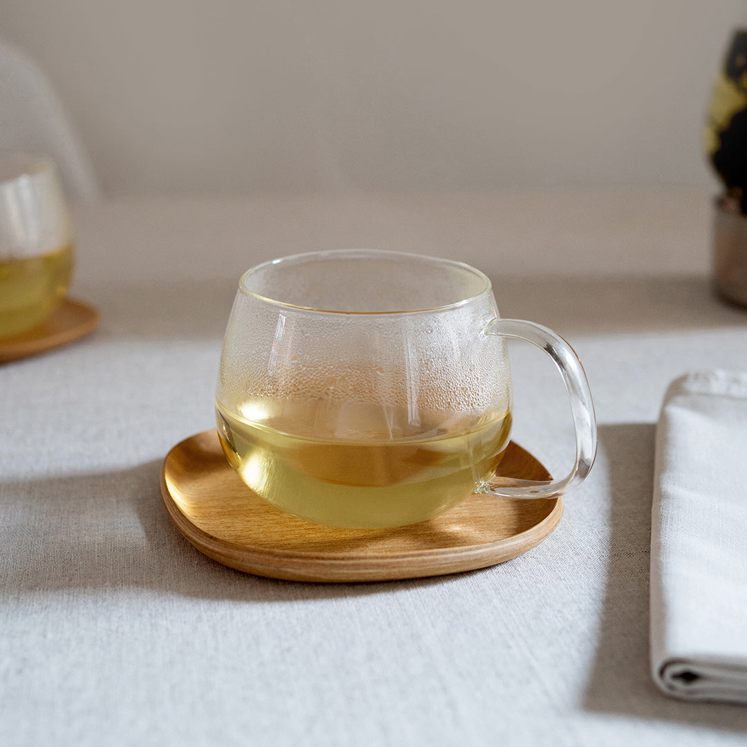KINTO UNITEA Willow Non-Slip Saucer 125 mm, UNITEA Willow Non-Slip Saucer 125 mm, Willow Wood With a Non-Slip Finish, Wipe Clean and Do Not Soak, Not Dishwasher Safe, Made in China, 12.5 x 12.5 x 1 cm and 50 g, Willow