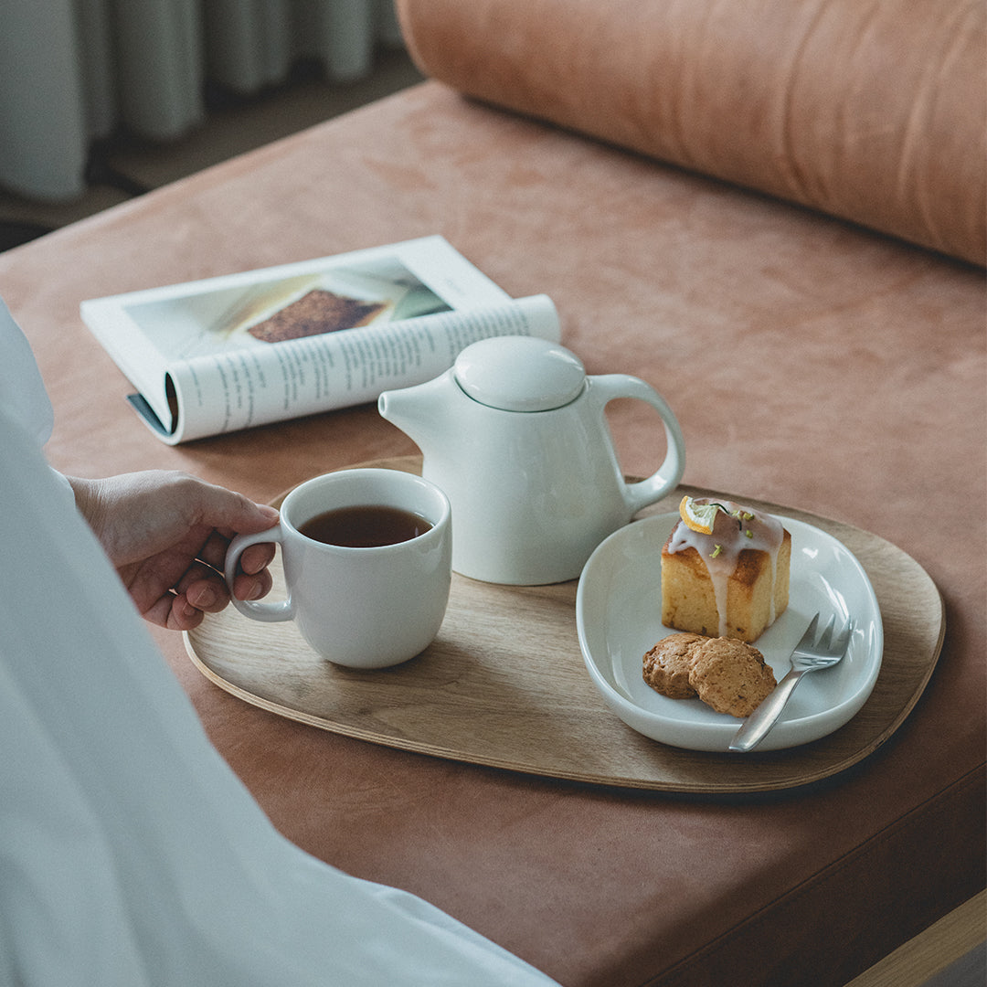 KINTO UNITEA Willow Non-Slip Tray 360 x 270 mm, UNITEA Willow Non-Slip Tray 360 x 270 mm, Willow Wood With a Non-Slip Finish, Wipe Clean and Do Not Soak, Not Dishwasher Safe, Made in China, 36 x 27 x 1.2 cm and 310 g, Willow
